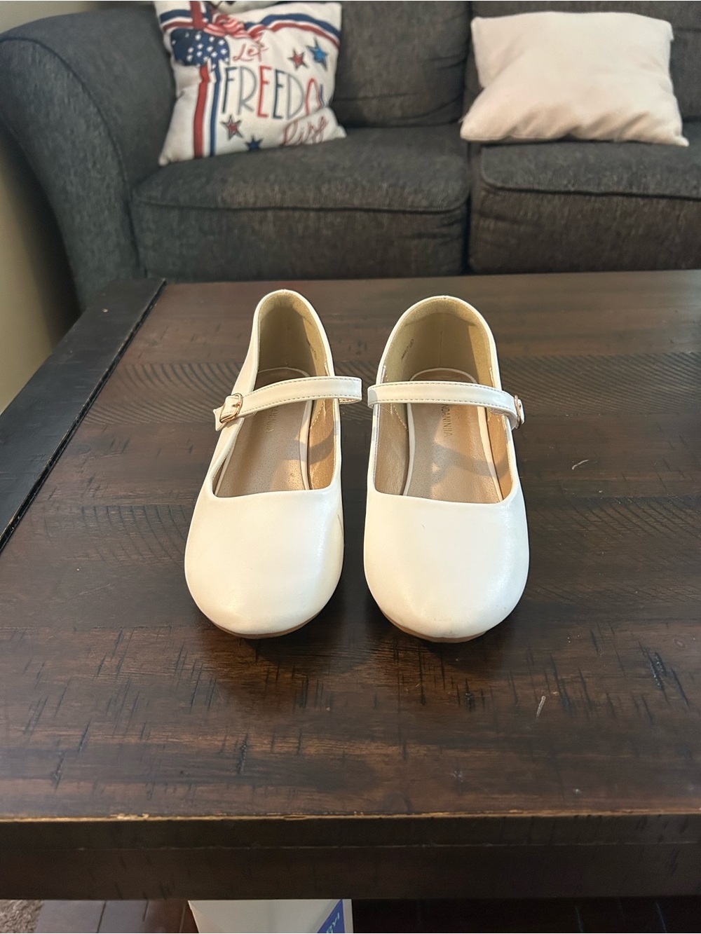 Girls White Mary Jane Dress Shoes for girls first communion